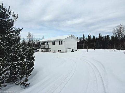 1096 Alderdale Rd, Chisholm, ON, P0H1Z0 | Card Image