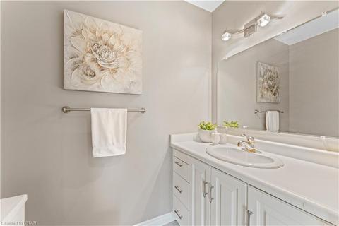 4821 Hickory Cres, Port Lambton, ON, N0P2B0 | Card Image