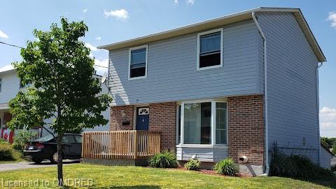 7 Rome Crt, Elliot Lake, ON, P5A2M8 | Card Image