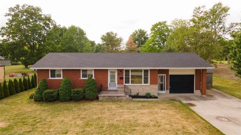 52 Water St, Huron East, ON, N0K1E0 | Card Image