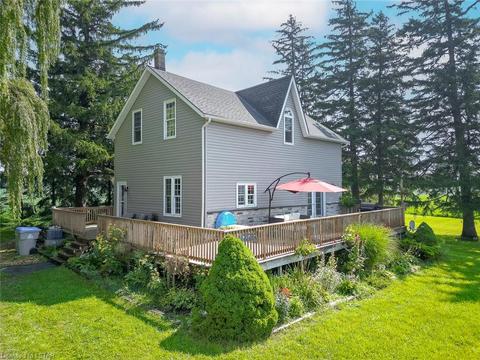 72521 Perth Road 183 Rd, Huron East, ON, N0M2E0 | Card Image
