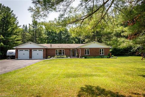 1830 Radage Rd, Westbrook, ON, K7P2Y7 | Card Image